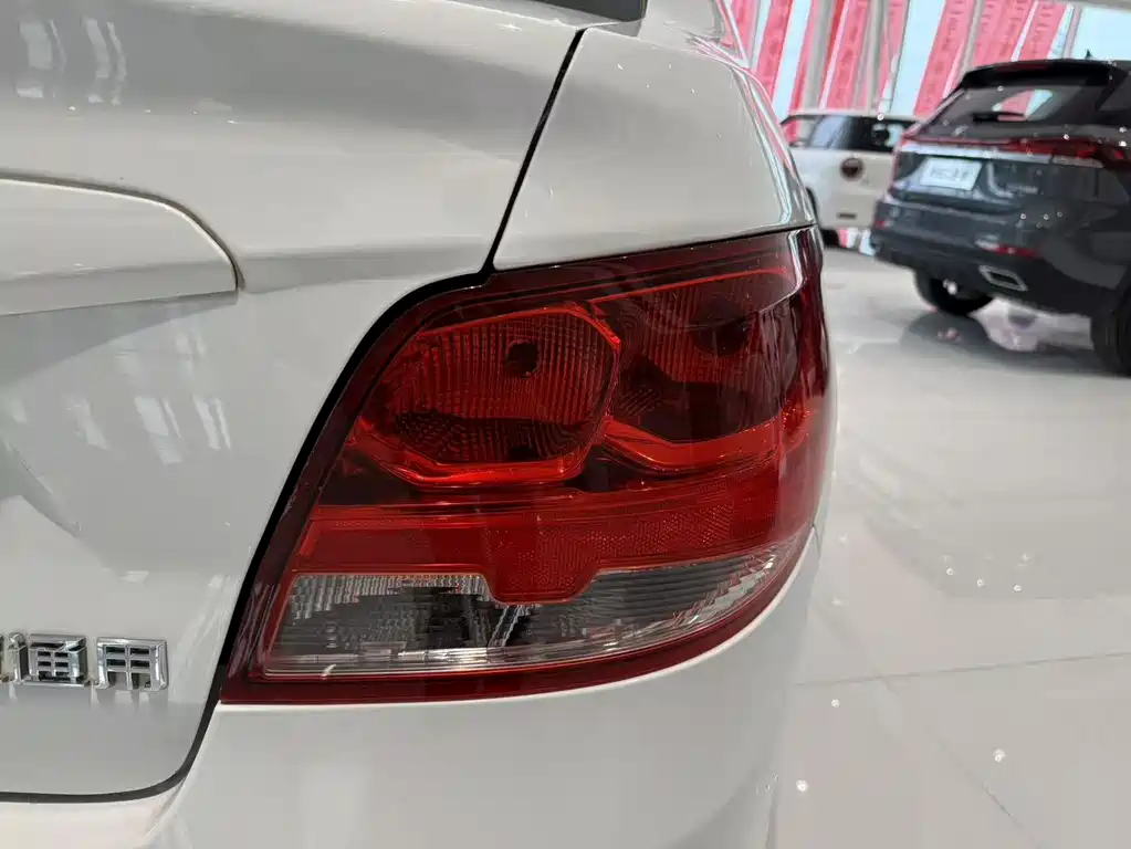 Chevrolet Sail 2017 — фото 14