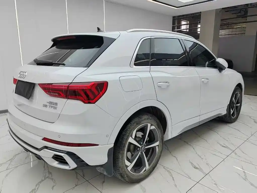 Audi Q3 2025