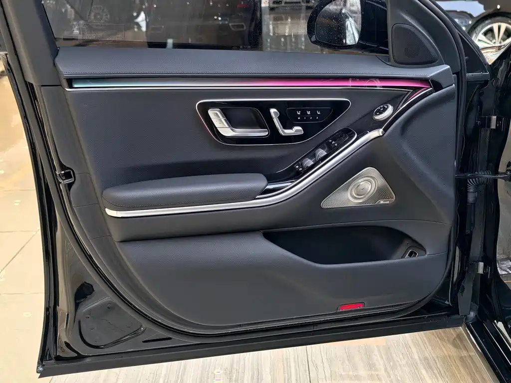 Mercedes-Benz S-Class 2022 — фото 4