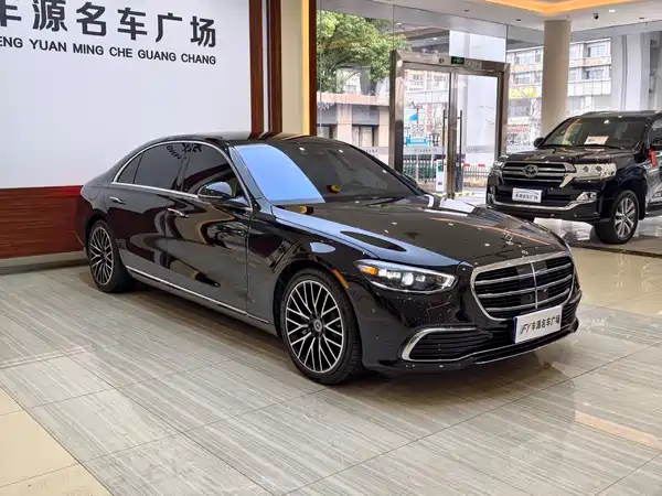 Mercedes-Benz S-Class 2022