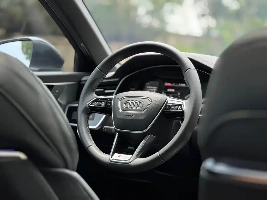 Audi A6L 2022 — фото 12