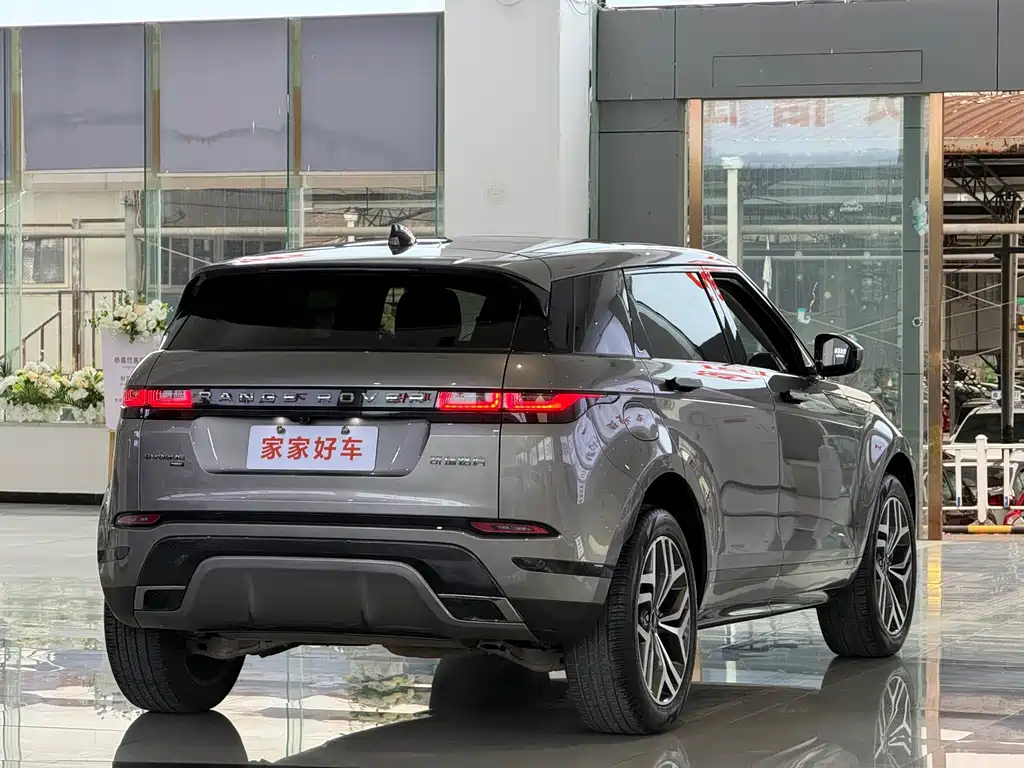 Land Rover Evoque 2022 — фото 15