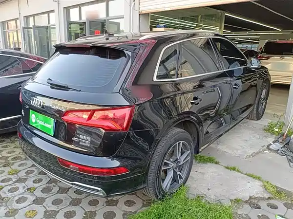 Audi Q5L 2020