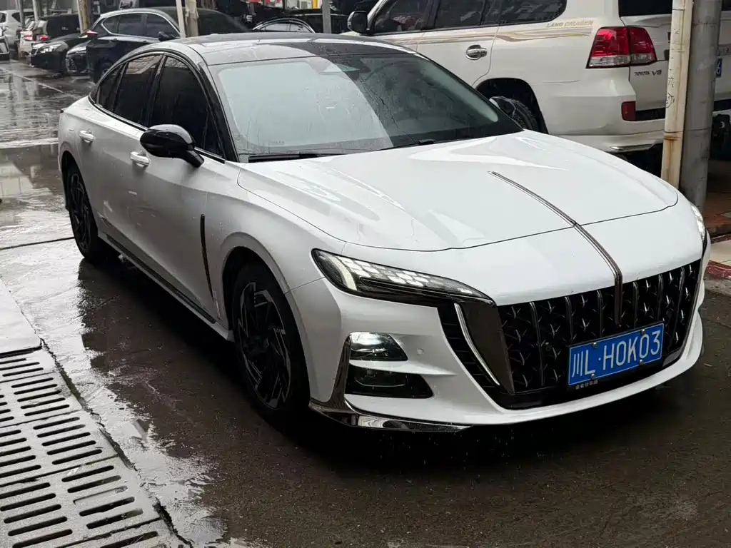 Hongqi H6 2023 — фото 3