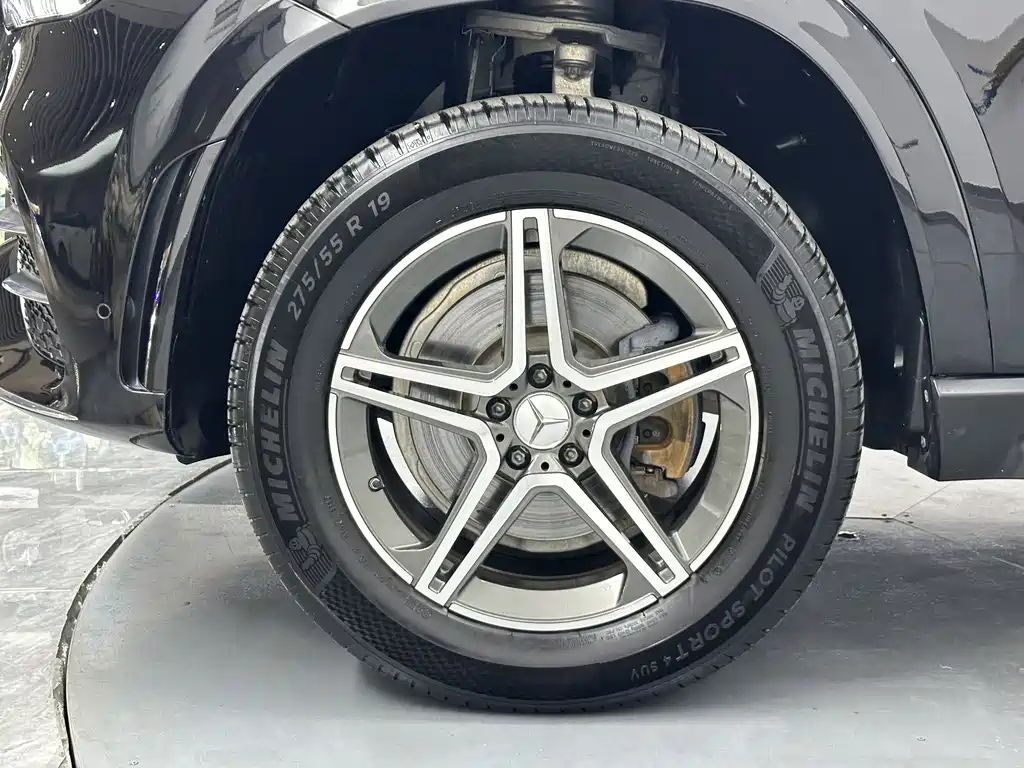 Mercedes-Benz GLE 2021 — фото 24