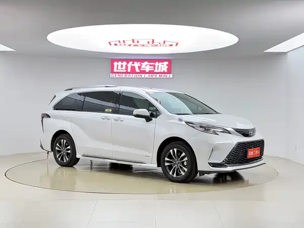 Toyota Granvia 2024