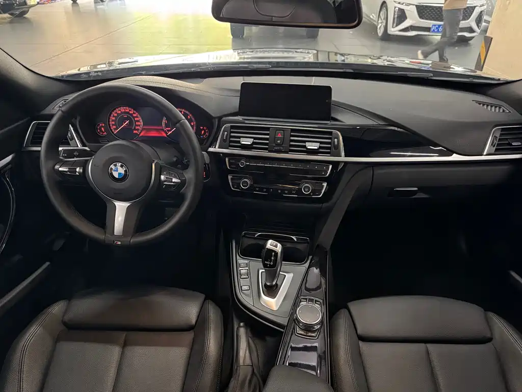 BMW 3 Series GT 2019 — фото 10