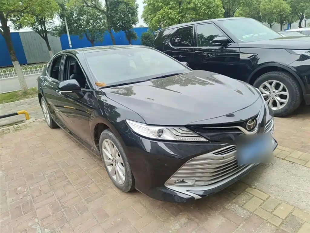 Toyota Camry 2020 — фото 4