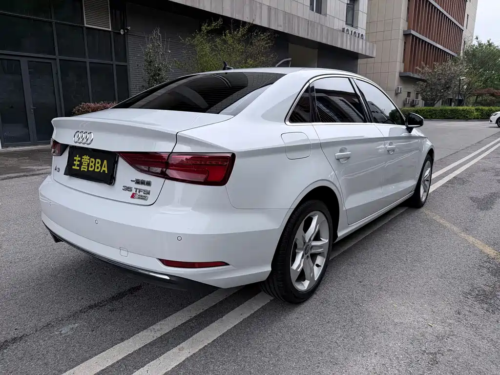 Audi A3 2020 — фото 20