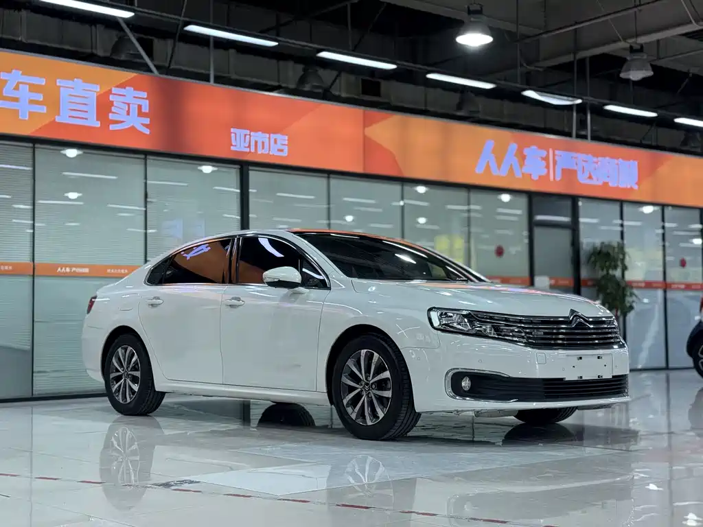 Citroen C6 2017 — фото 1