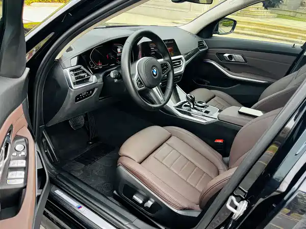 BMW 3 Series 2022
