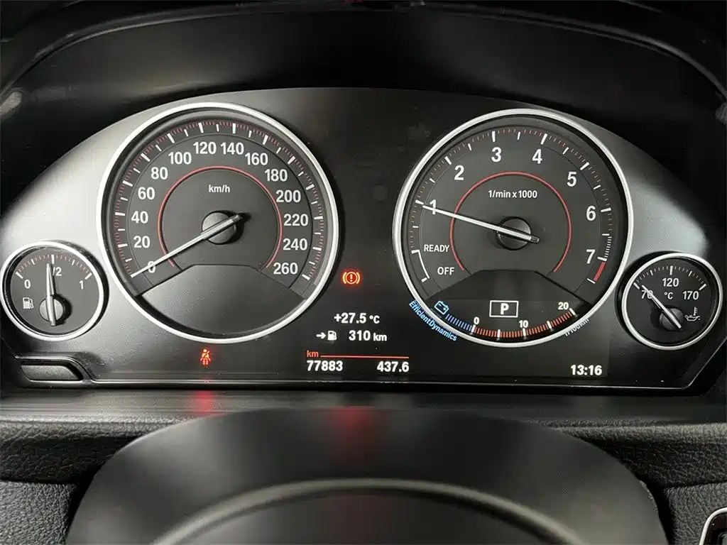 BMW 3 Series 2017 — фото 10