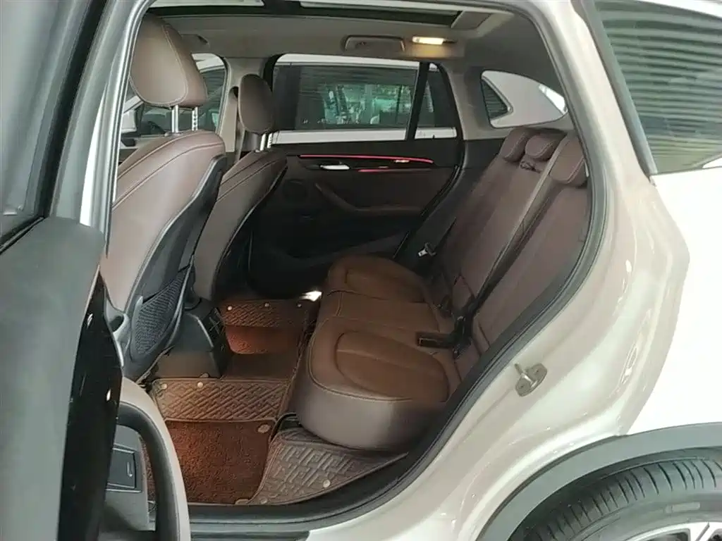BMW X1 2020 — фото 17
