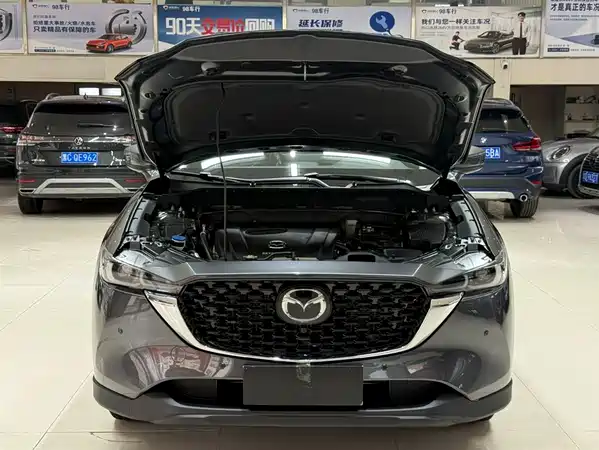 Mazda CX-5 2025