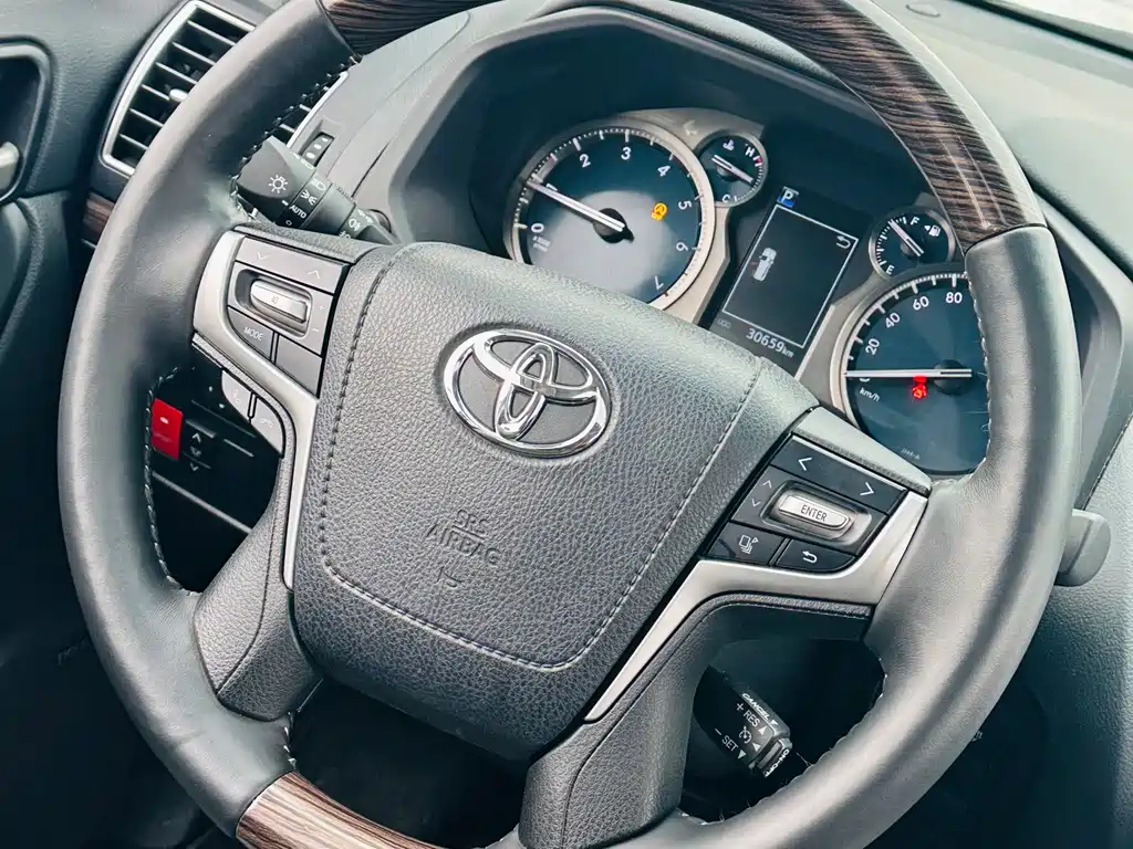Toyota Prado 2019 — фото 17