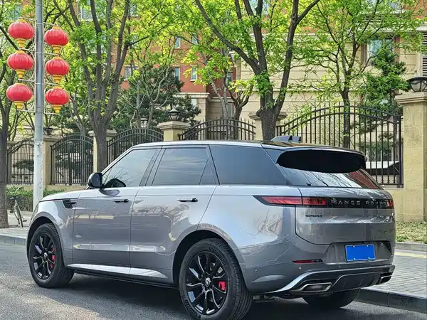 Land Rover Range Rover Sport 2023
