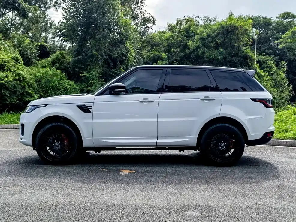 Land Rover Range Rover Sport 2021 — фото 4
