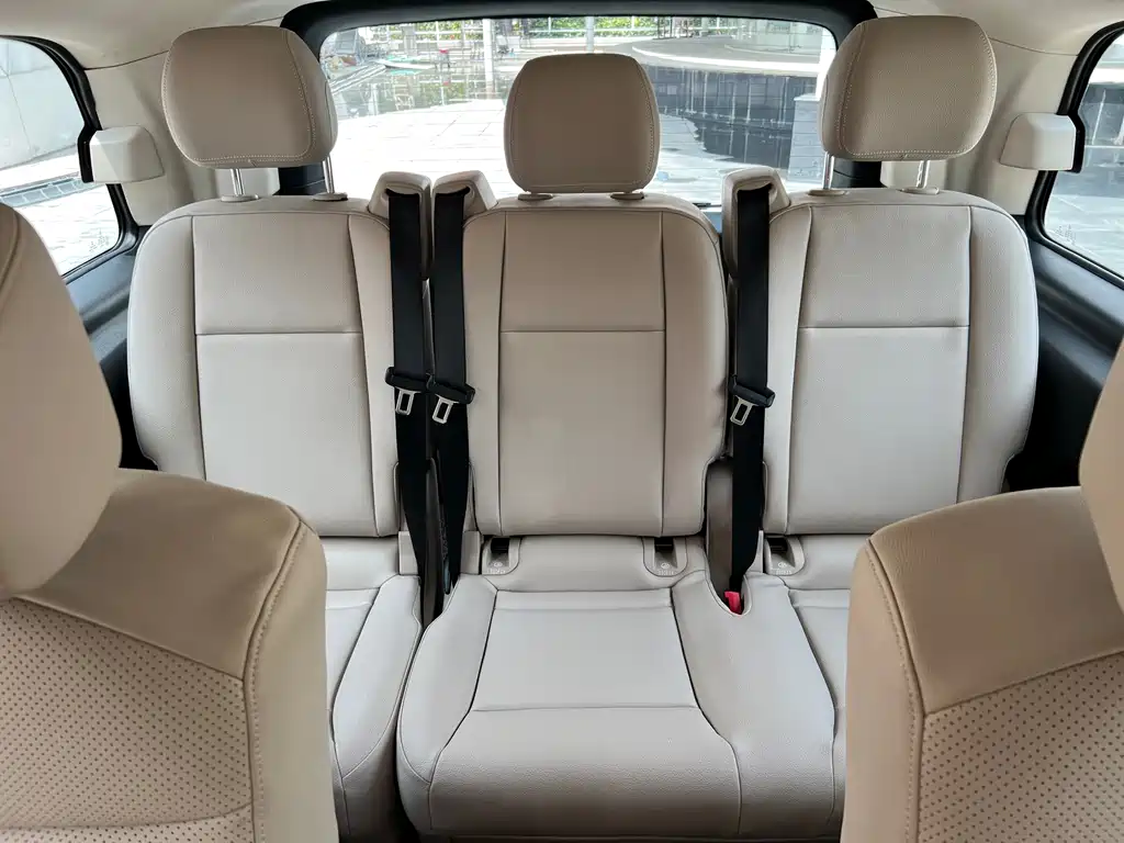 Mercedes-Benz Vito 2017 — фото 17