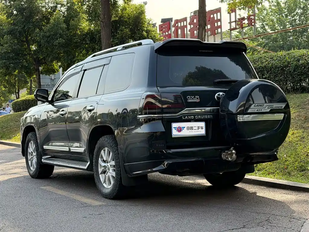 Toyota Land Cruiser 2019 — фото 4