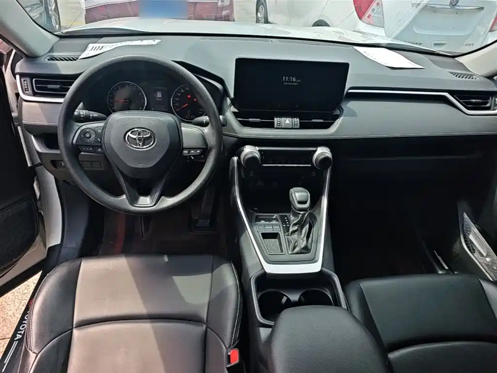 Toyota Wildlander 2023 — фото 10