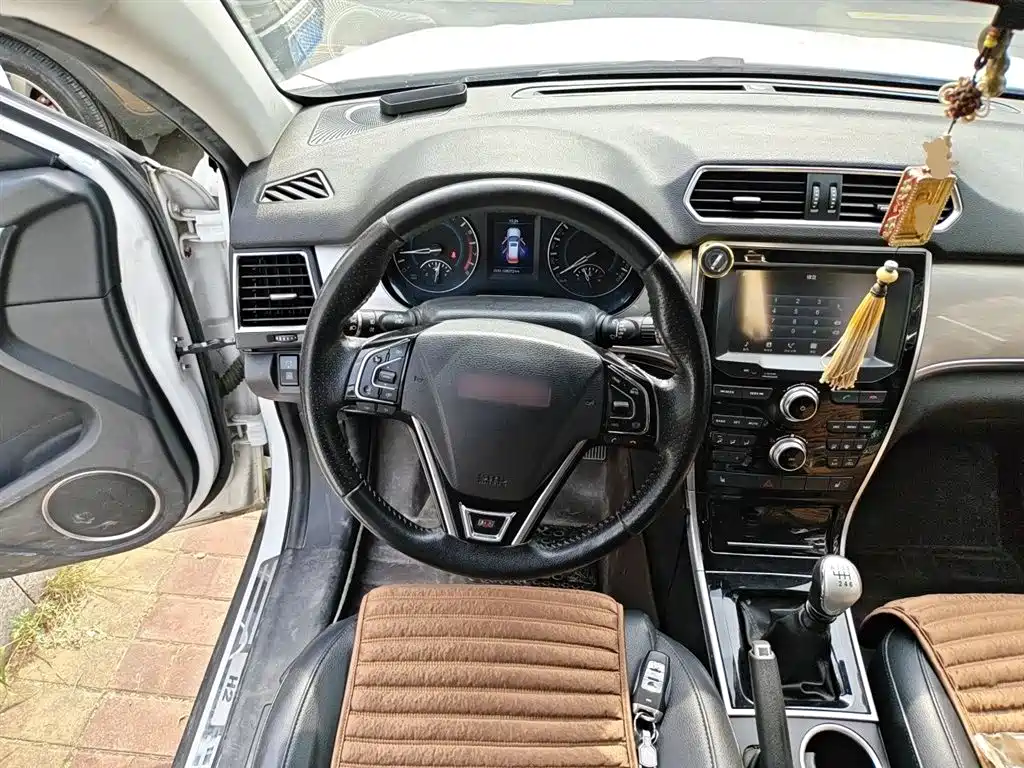 Haval H2 2015 — фото 3