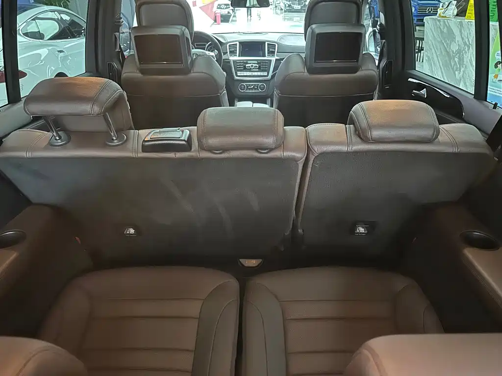 Mercedes-Benz GL-Class AMG 2015 — фото 28