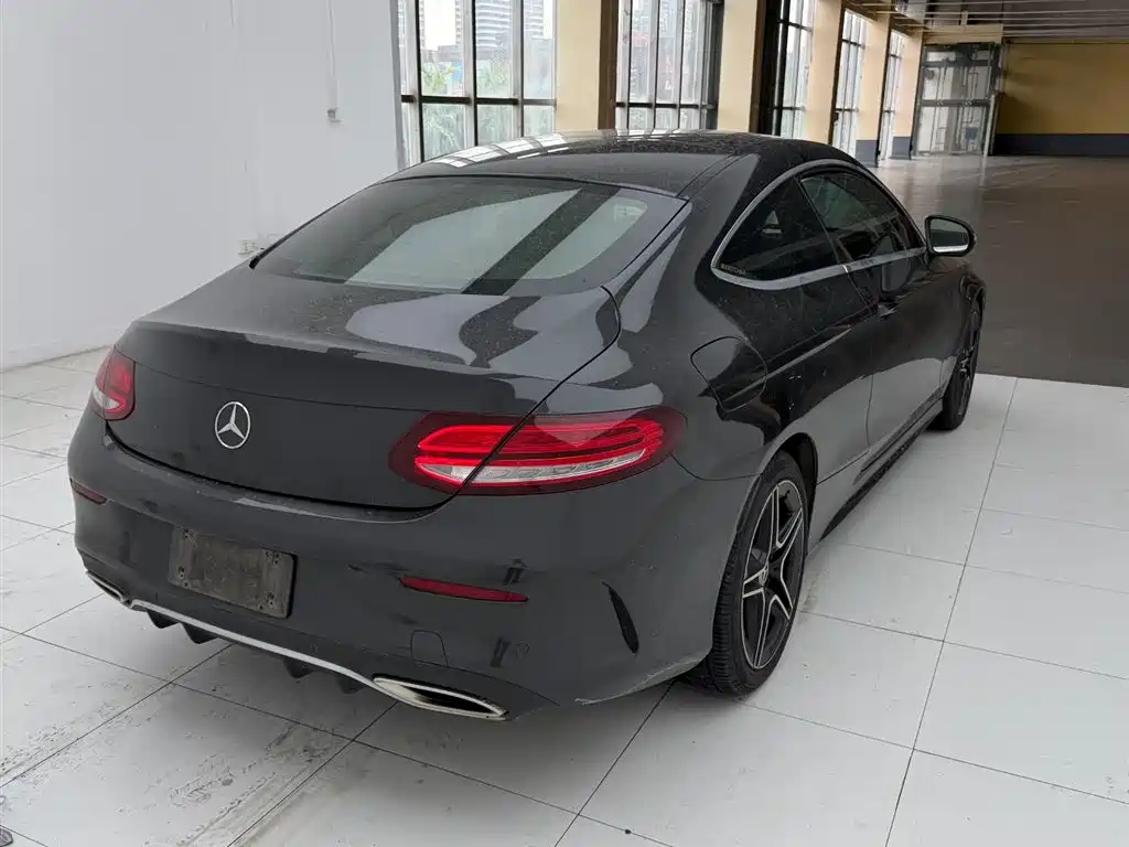 Mercedes-Benz C-Class 2018 — фото 9