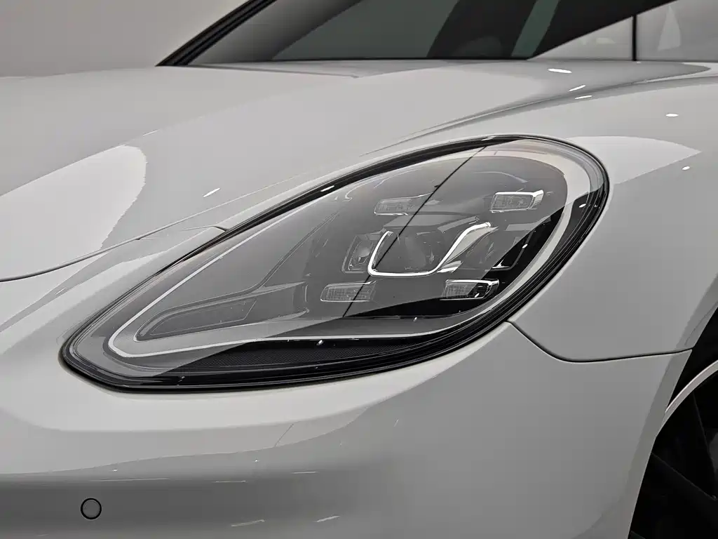 Porsche Panamera 2024 — фото 9