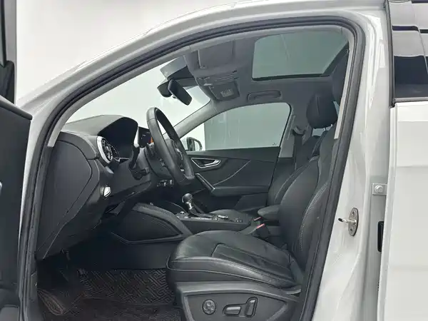 Audi Q2L 2022