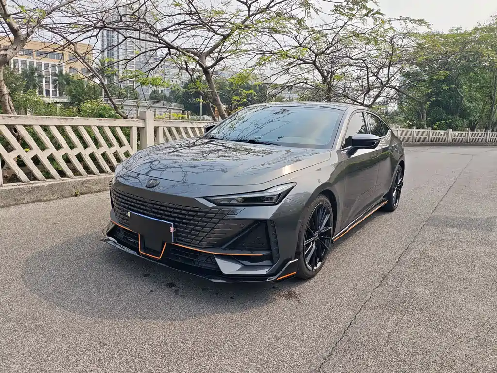 Changan UNI-V 2022