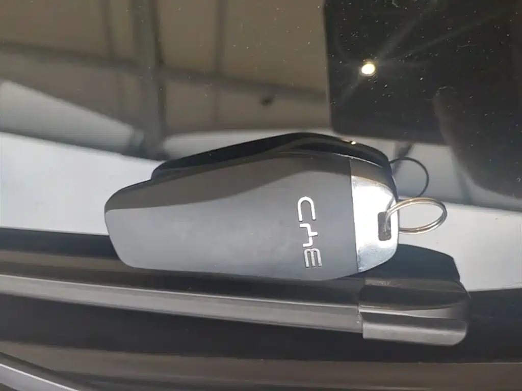 BYD Seal 05 DM-i 2025 — фото 9