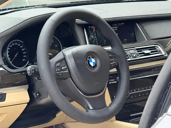 BMW 7 Series 2013