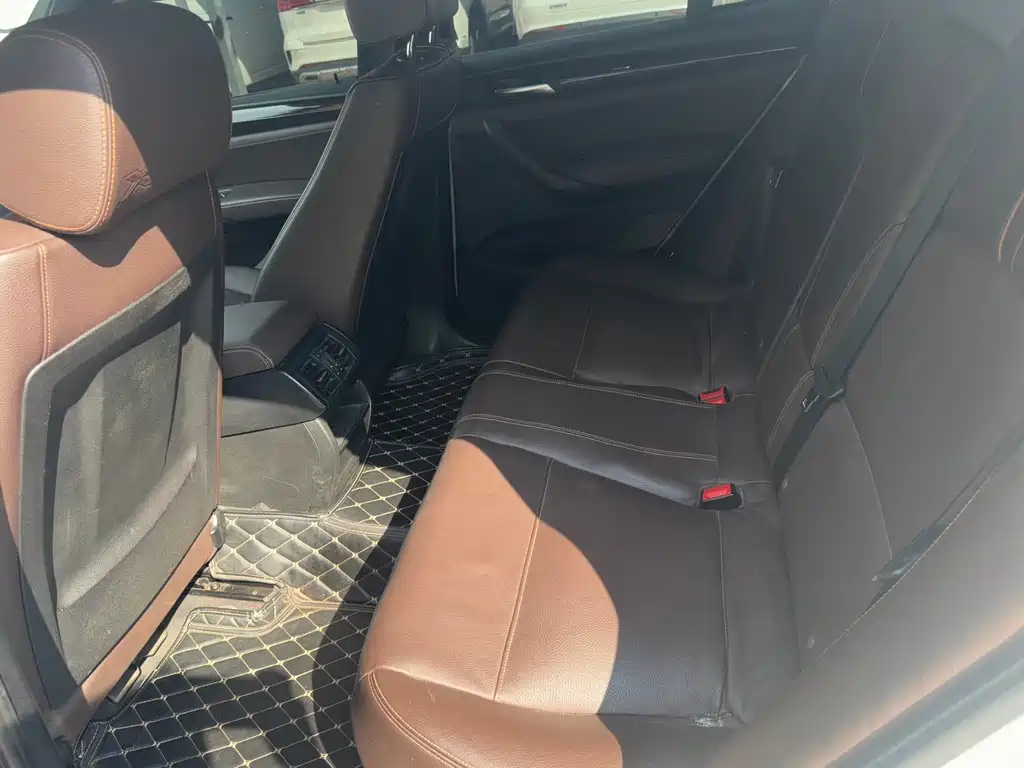 BMW X4 2015 — фото 16