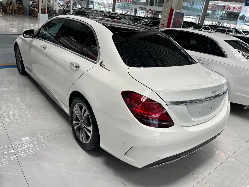 Mercedes-Benz C-Class 2021 — фото 9