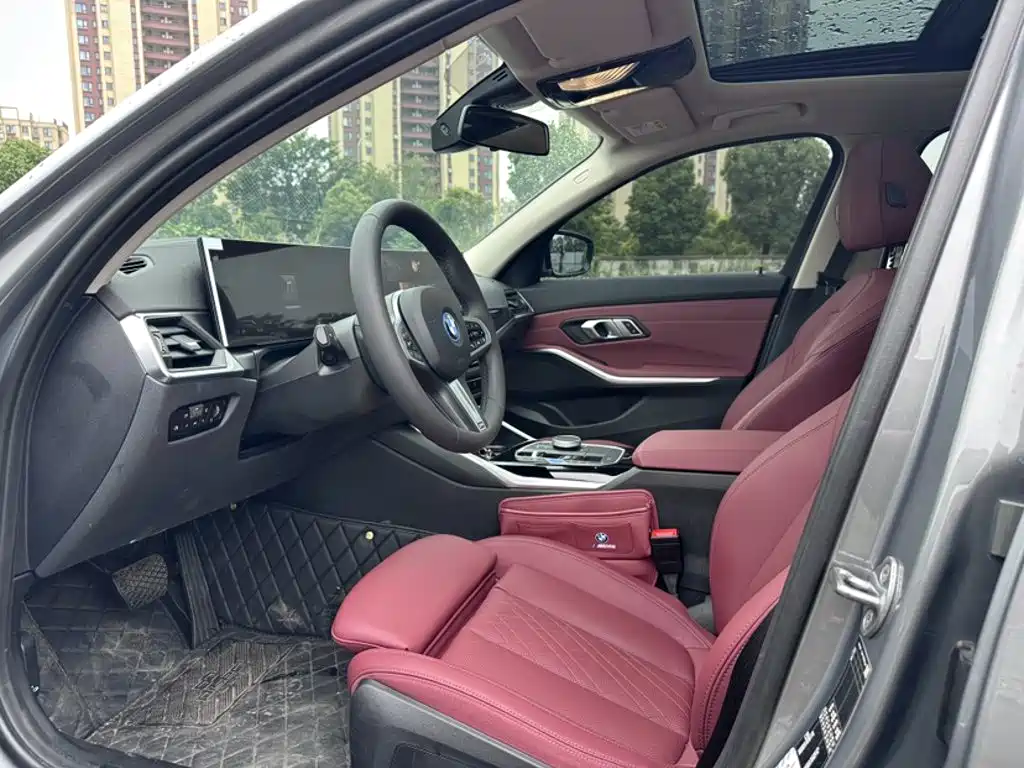 BMW i3 2024 — фото 12