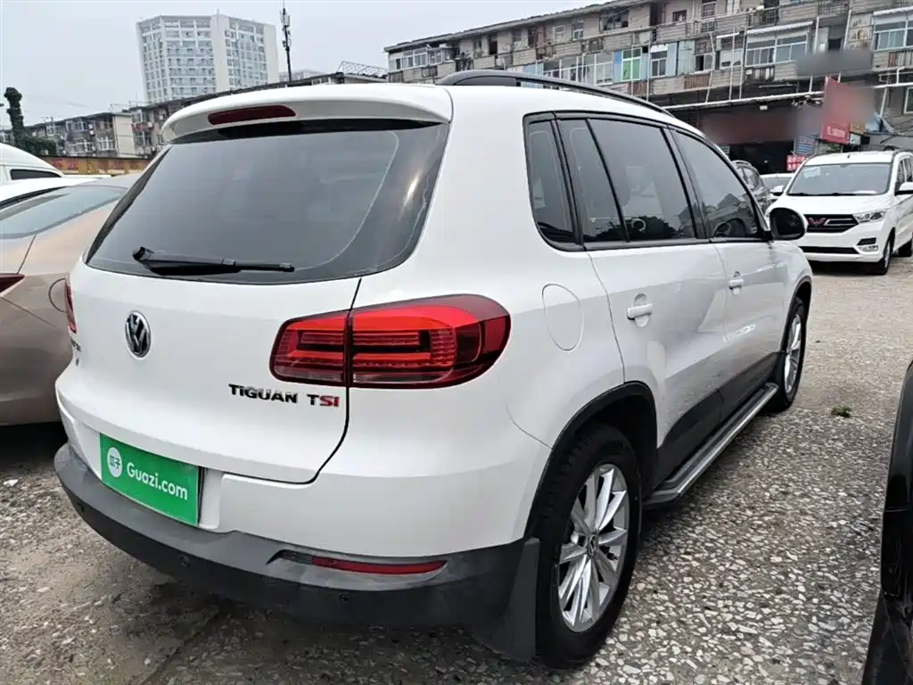Volkswagen Tiguan 2014 — фото 7