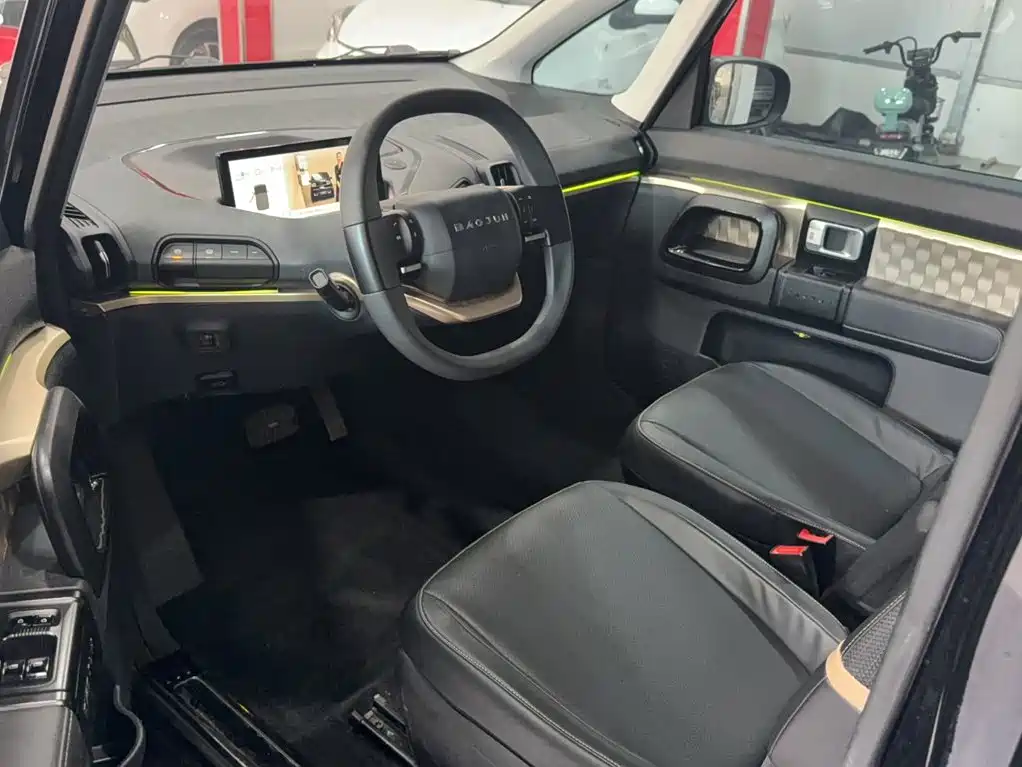 Baojun KiWi EV 2022 — фото 15