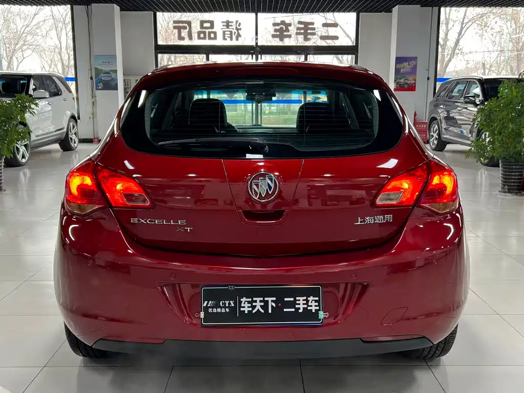 Buick Excelle 2015 — фото 5