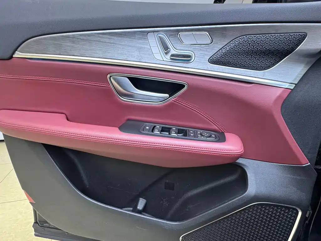 Jetour Jietu X70 PLUS 2022 — фото 15