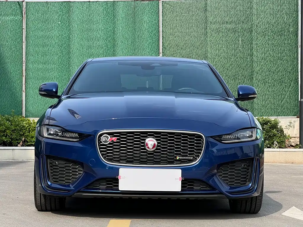 Jaguar XEL 2022 — фото 2