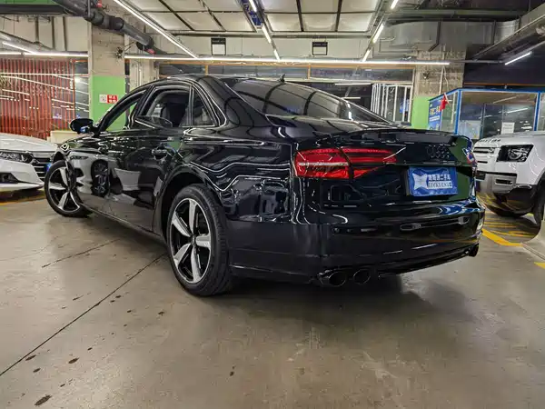Audi A8 2017
