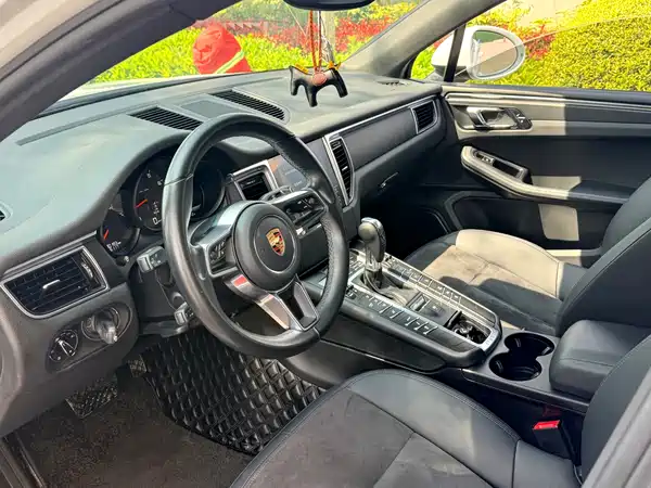 Porsche Macan 2018