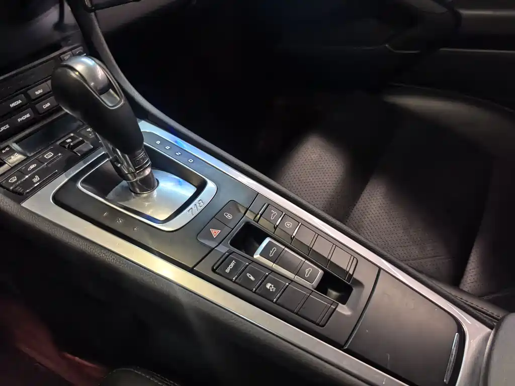 Porsche 718 2017