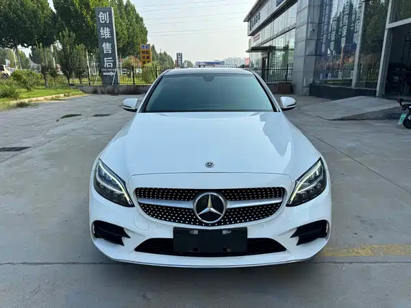 Mercedes-Benz C-Class 2021