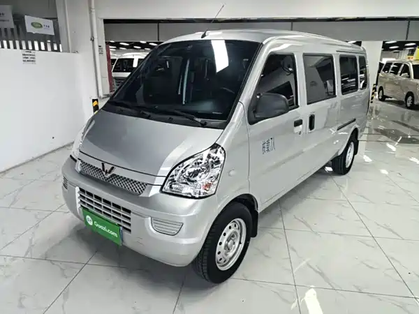 Wuling Rongguang 2025