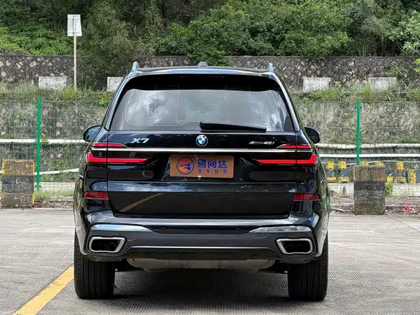 BMW X7 2024