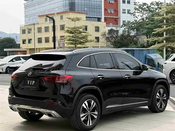 Mercedes-Benz GLA 2022