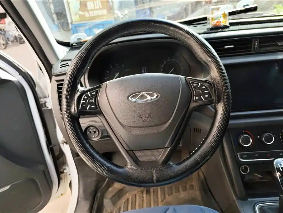 Chery Tiggo 3 2019 — фото 15