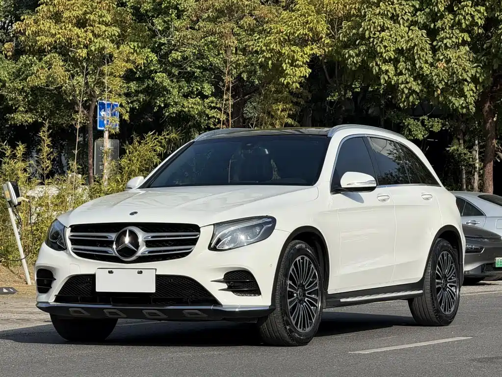 Mercedes-Benz GLC 2018 — фото 1