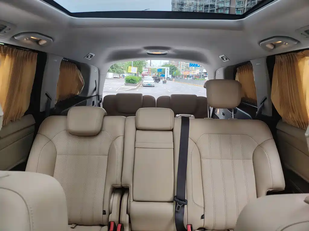 Mercedes-Benz GLS 2016 — фото 15